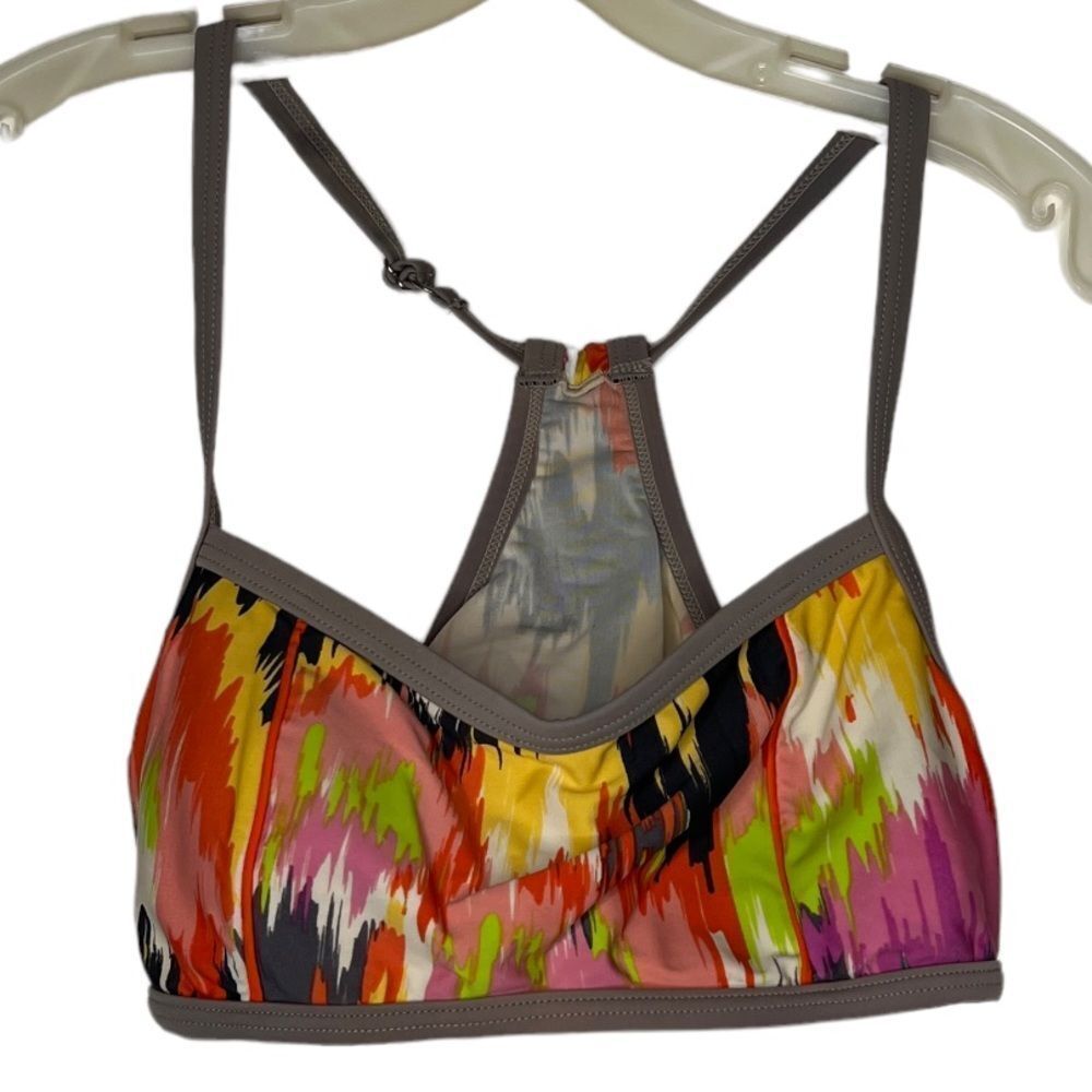 Magellan Outdoors Sports Bra‎